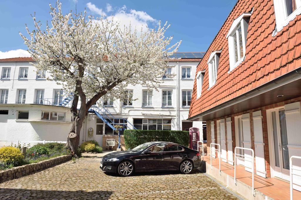 Hotel Saint Louis Esterno foto